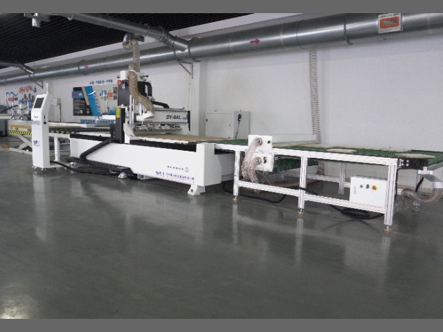 Фрезерный станок с ЧПУ DY-8A с функцией автоматической маркировки