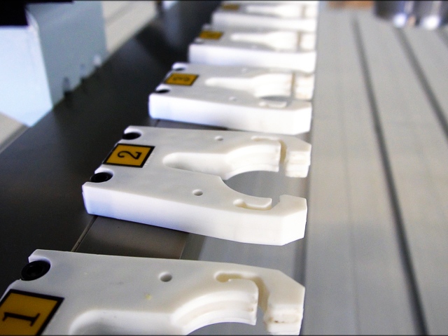 Automatic tool changer drilling machine manufacturer Panel drilling center supplier